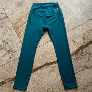 Gymshark capri size S color teal